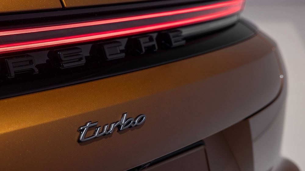 Porsche Panamera 2023
