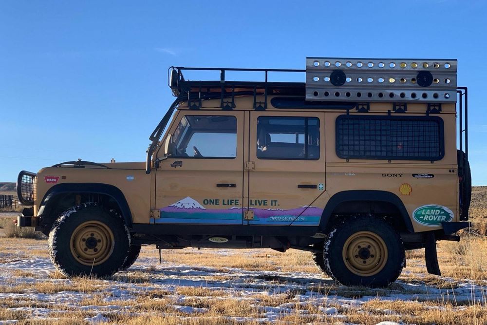 Land Rover Defender Camel Trophy