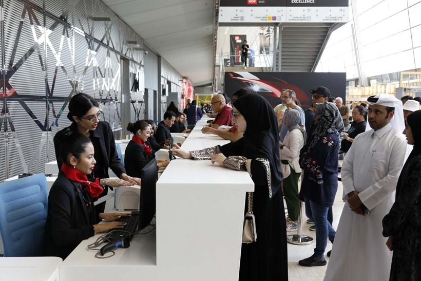 Geneva Qatar ekthesi autokinitou 2023