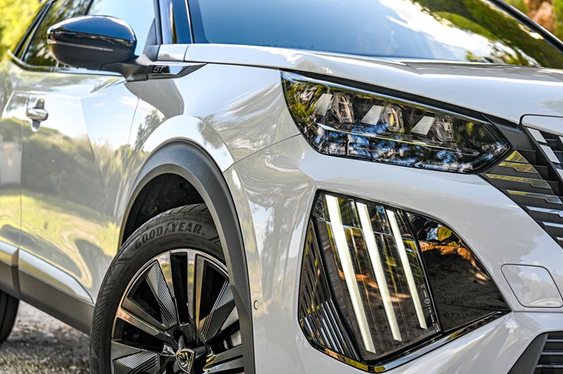 Peugeot 2008 130PS dokimi