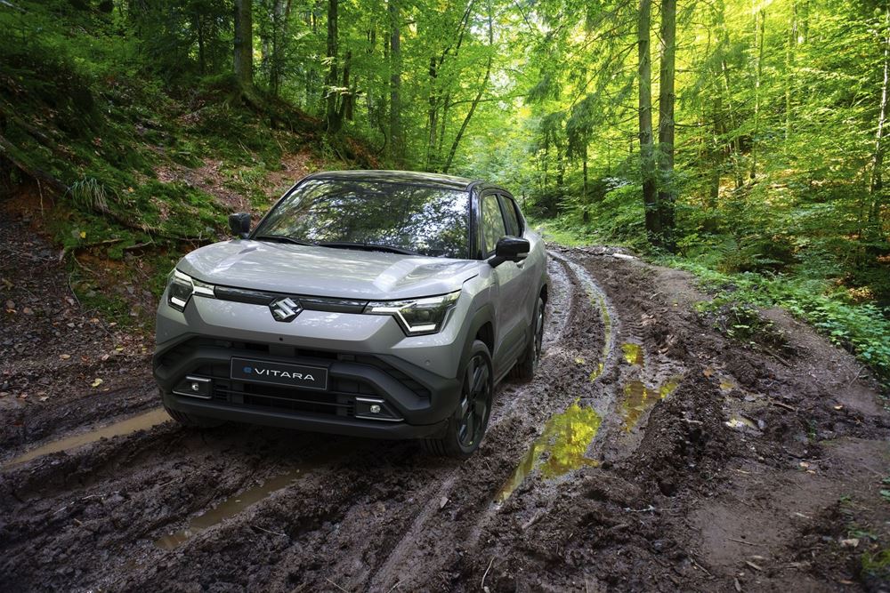 Suzuki e Vitara B Suv