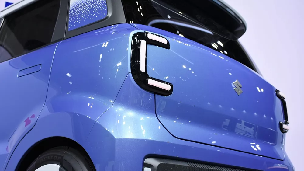 Suzuki Vision e-Sky