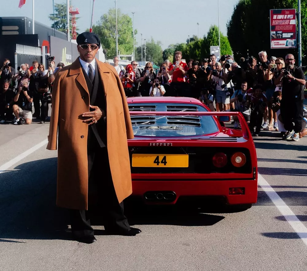 Lewis Hamilton Monza Ferrari F40