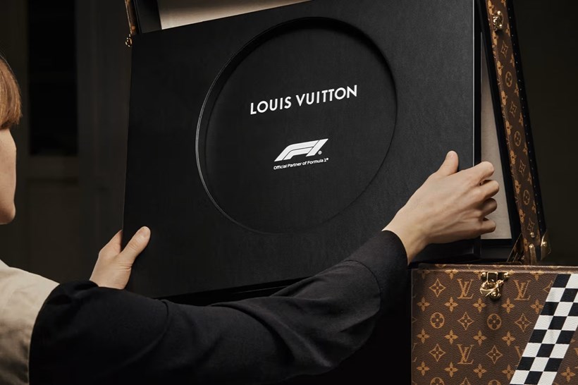 Louis Vuitton θήκη για τρόπαιο F1
