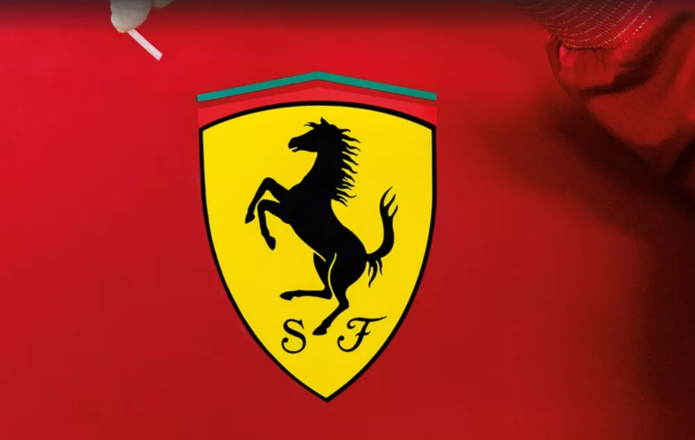 Σήμα Ferrari ζωγραφισμένο στο χέρι