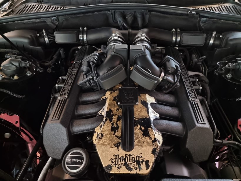 Rolls Royce Phantom 6x6 (2)