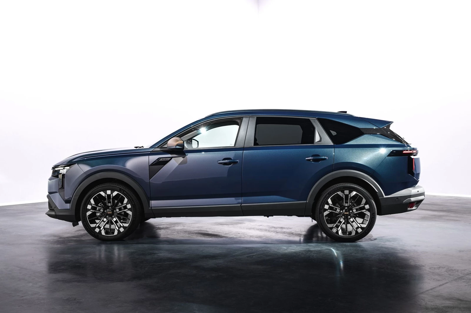 Dacia Striker