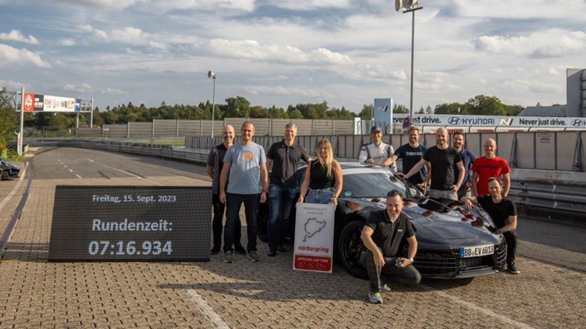 Porsche 911 Hybrid δοκιμές εξέλιξης υβριδικού συστήματος