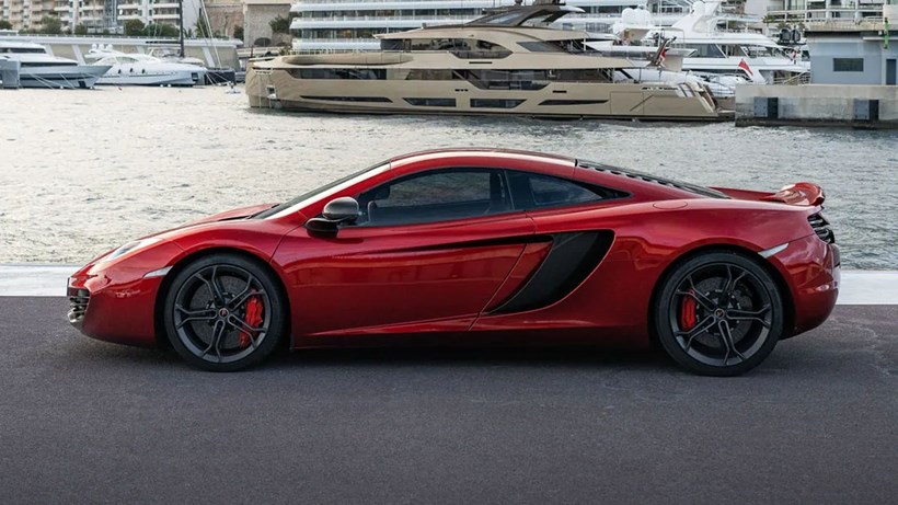 McLaren MP4-12C Lewis Hamilton