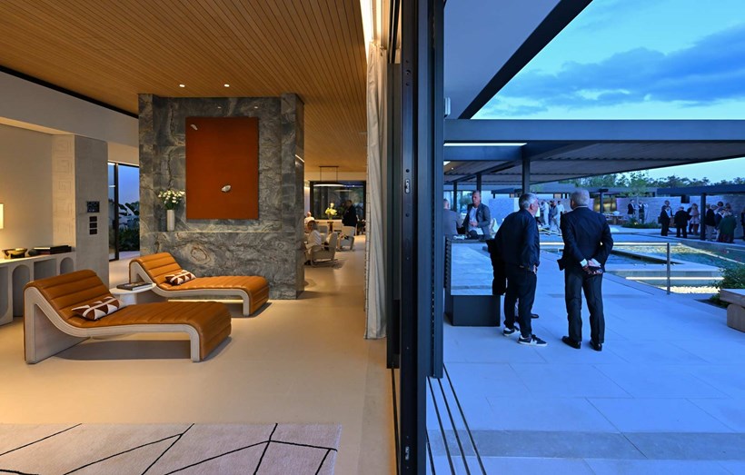 Range Rover House in Greece