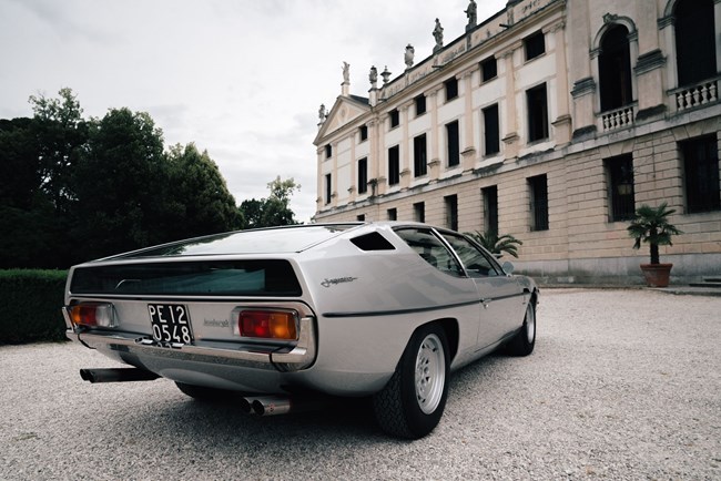 Lamborghini Espada 400 GT