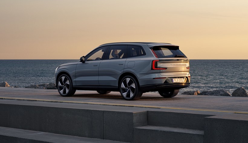 Το νέο ηλεκτρικό 7θέσιο SUV Volvo EX90