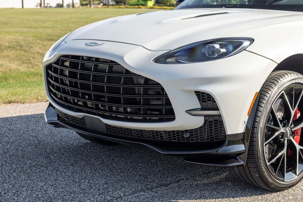 Aston Martin DBX 707 δημοπρασία