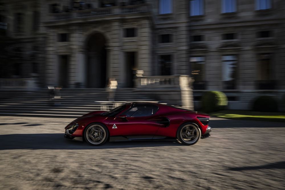 Alfa Romeo 33 Stradale Villa d&amp;#39;Este