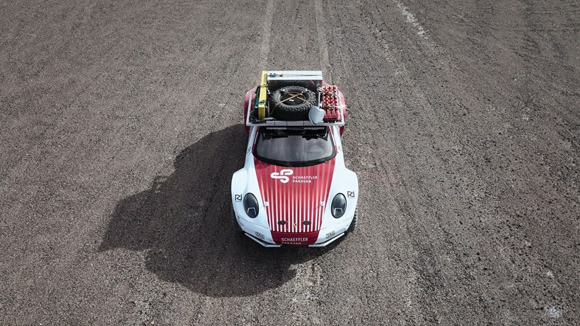 Porsche 911 Chile Volcano
