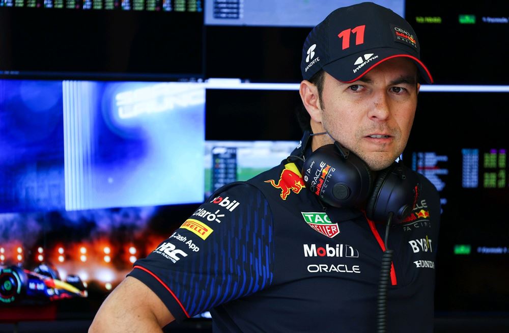 F1 Official Test Bahrain Day 1