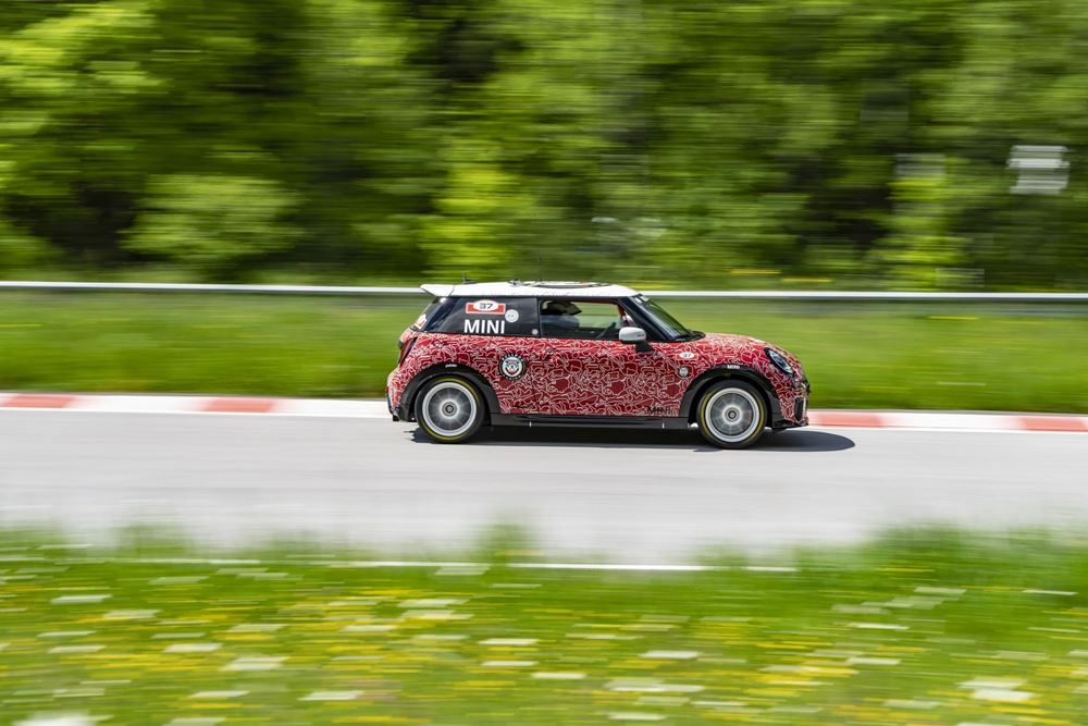 Mini John Cooper Works PRO Nurburgring 24HR