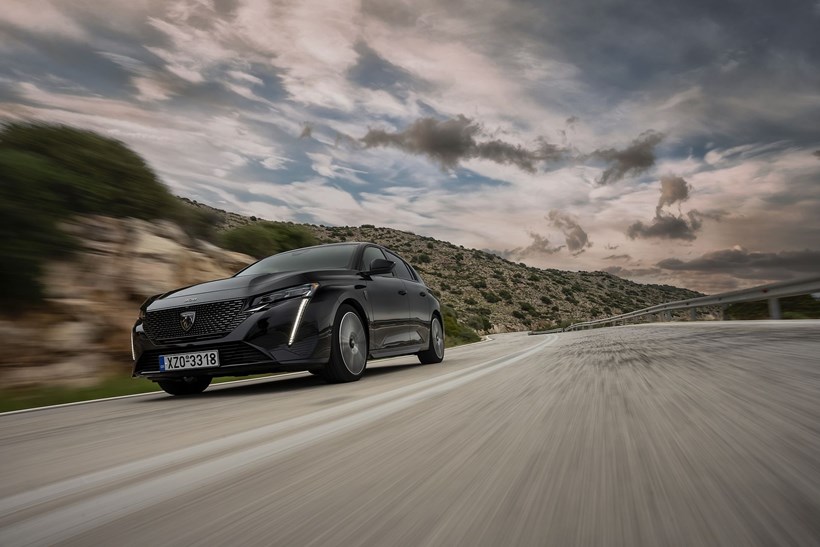 Peugeot 308 GT PHEV 225PS