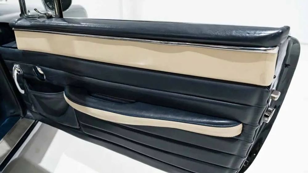 Dual-Ghia Convertible Frank Sinatra