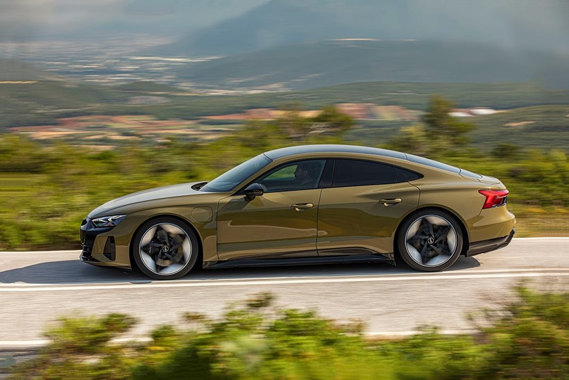 AUDI e-tron GT