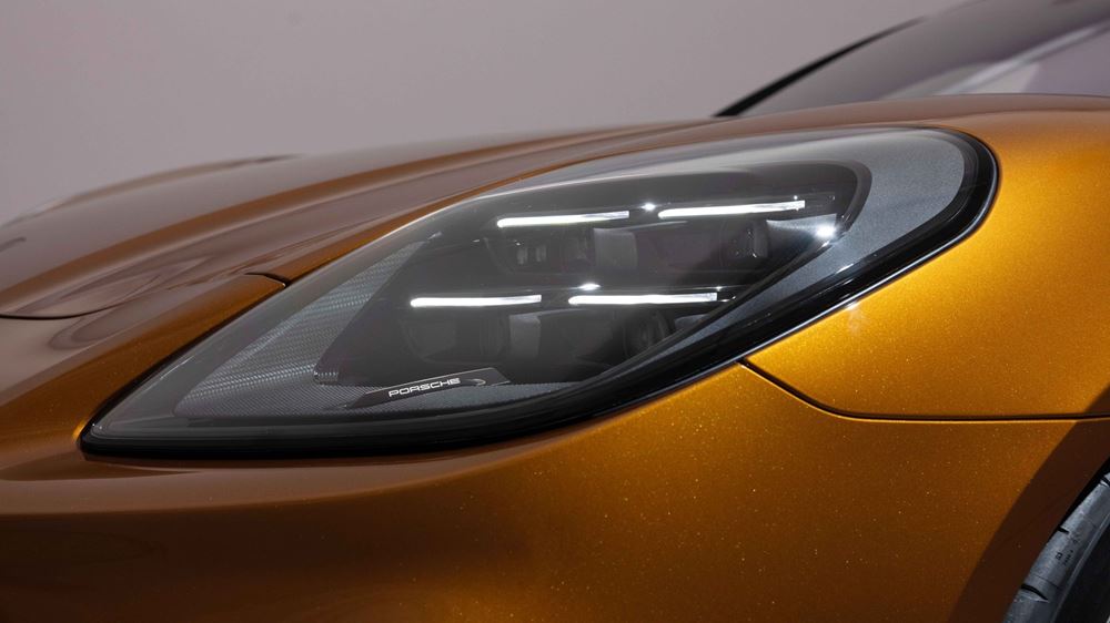 Porsche Panamera 2023