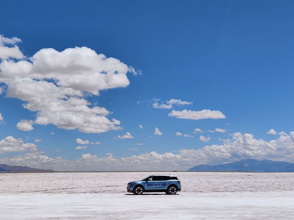 Ford Explorer Lexie Alford Γύρος του κόσμου με ηλεκτρικό