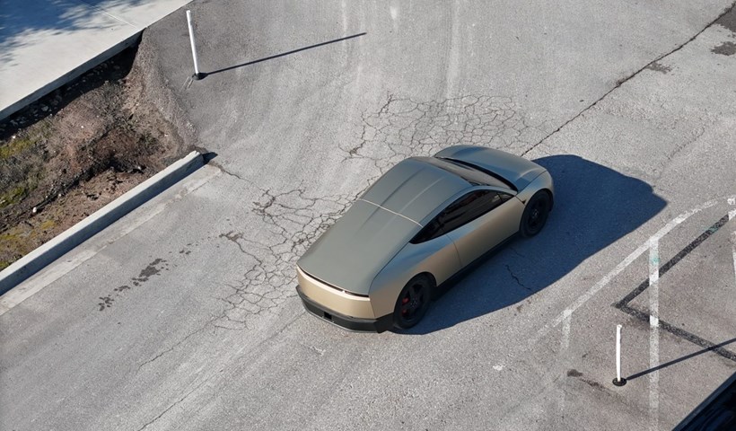 Tesla Cybercab Giga Texas