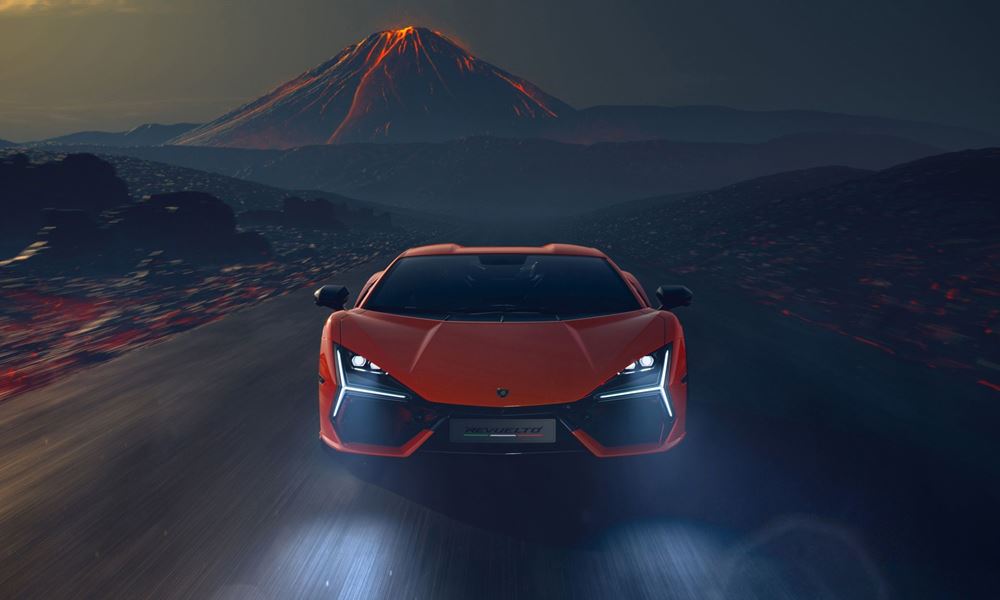 Lamborghini Revuelto 2024 Official