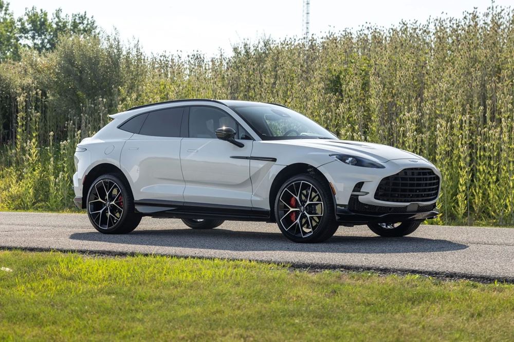 Aston Martin DBX 707 δημοπρασία