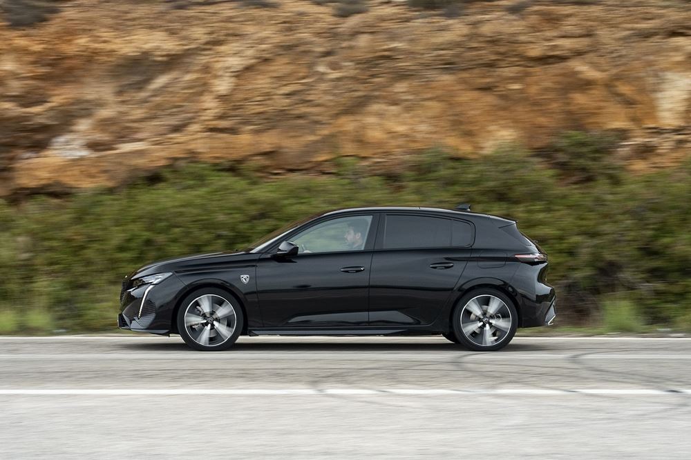 Peugeot 308 GT PHEV 225PS