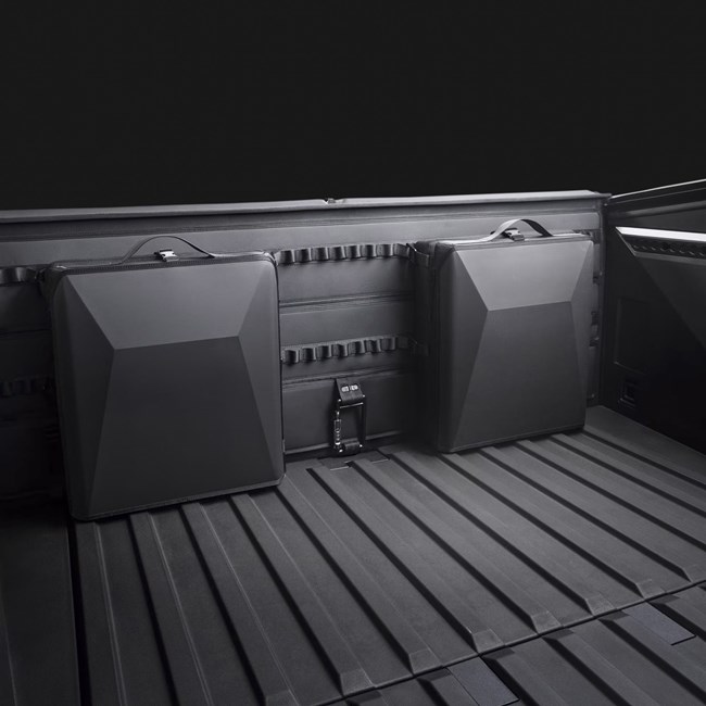 Tesla Cybertruck αποσπώμενα καθίσματα