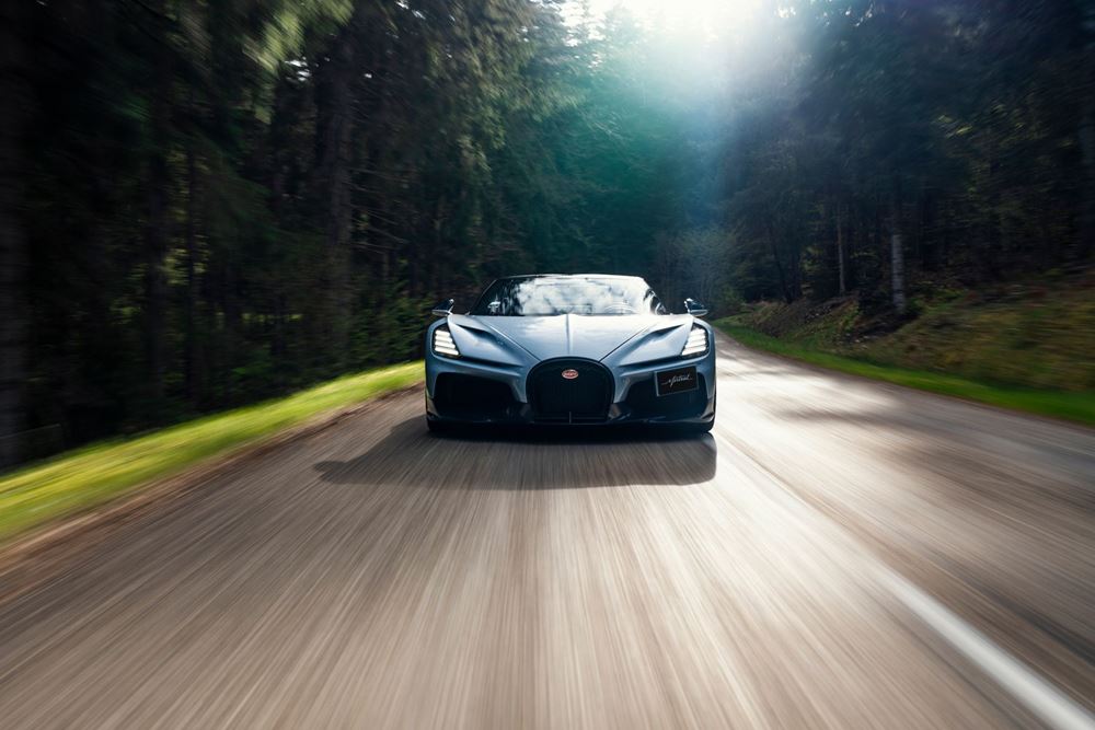 Bugatti Mistral W16 δοκιμές πολλών χιλιομέτρων