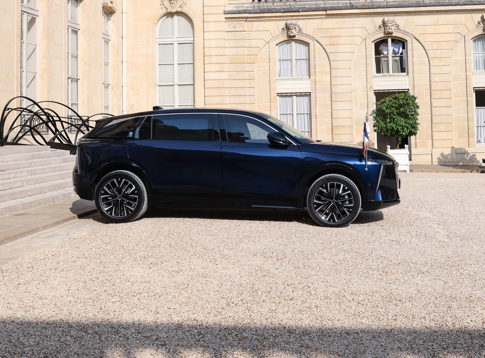 DS No7 Elysee Macron