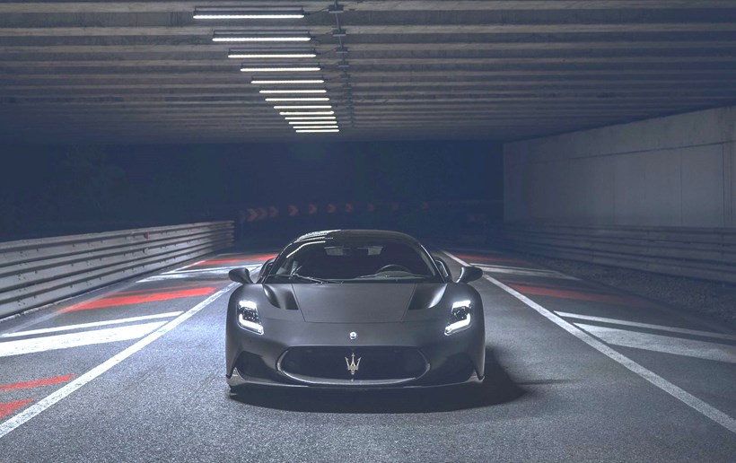 Maserati MC20 Notte