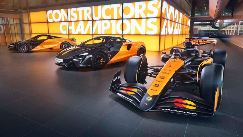 McLaren Artura & 750S MCL38