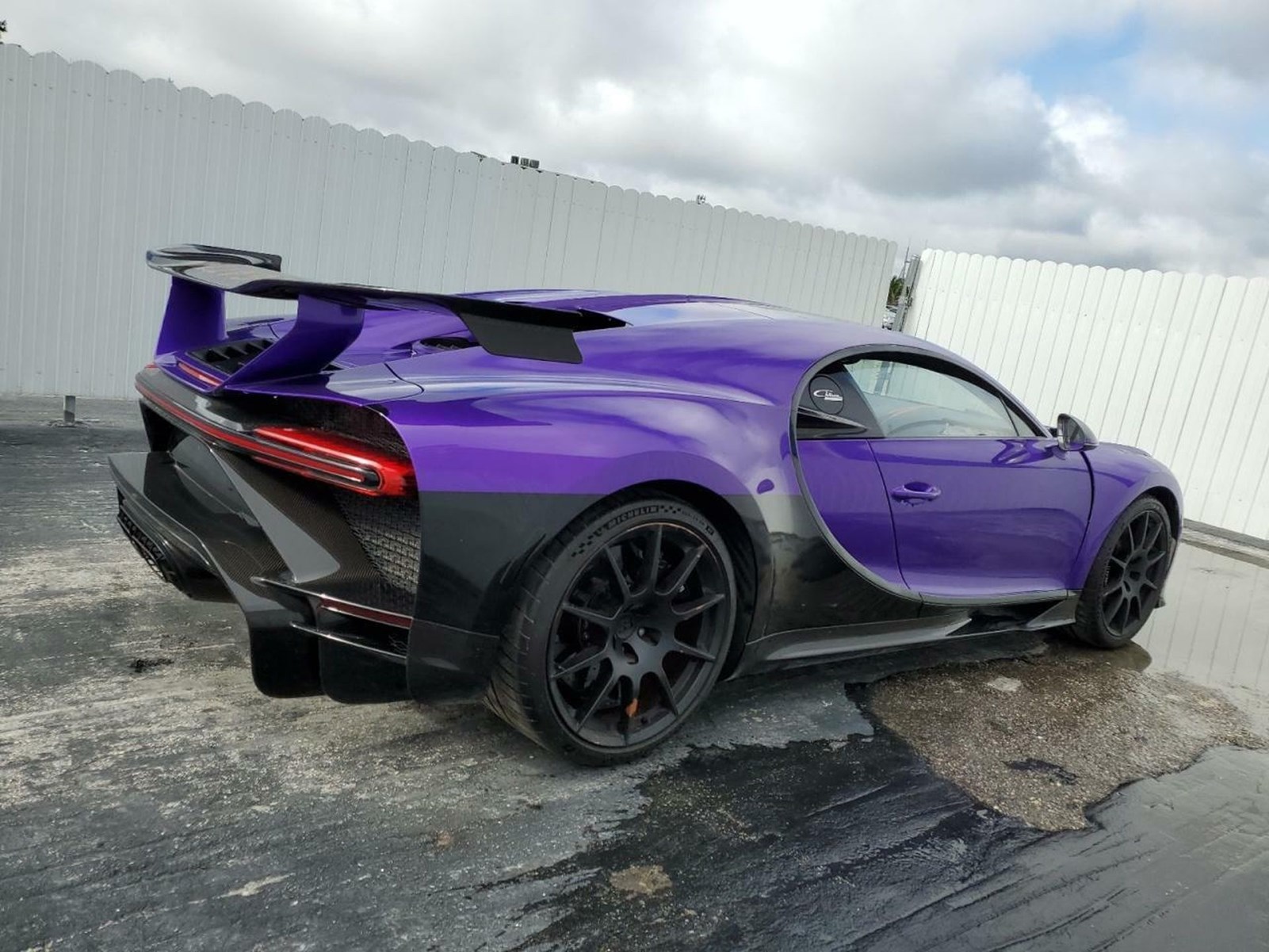 Bugatti Chiron crash