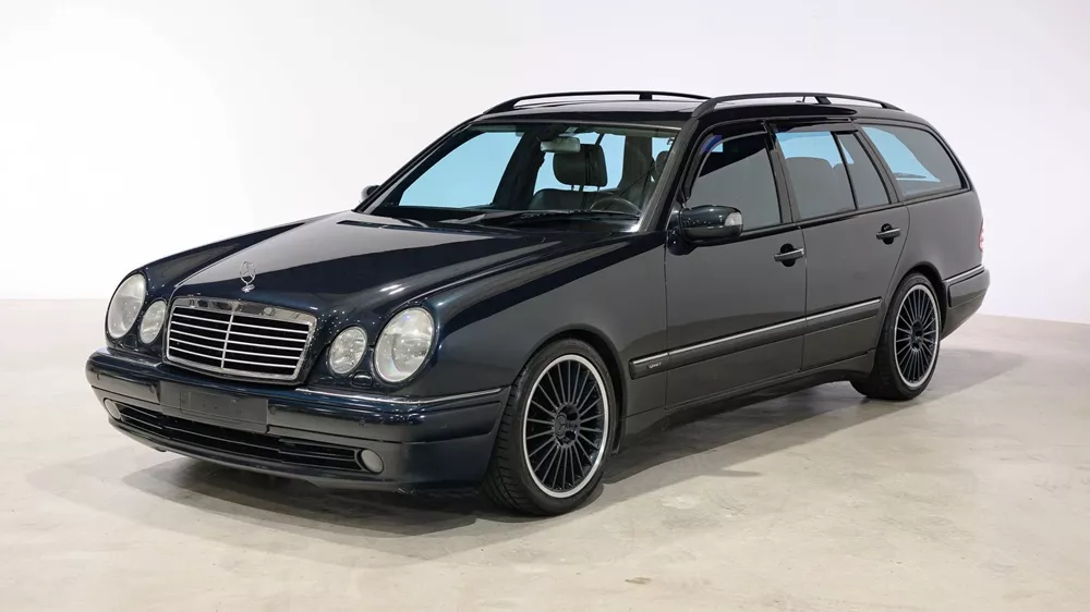 1998 Mercedes-Benz E 55 AMG Wagon
