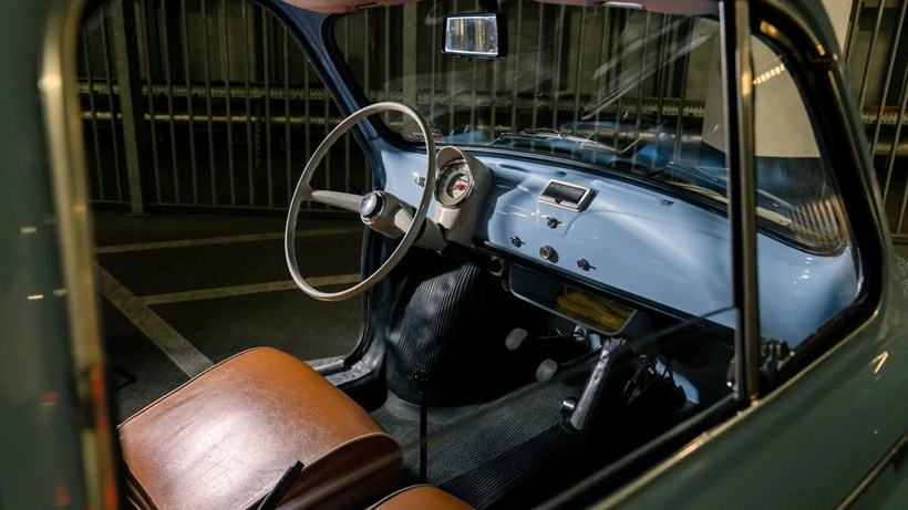 Fiat 500 1964 vs Fiat 500 2021