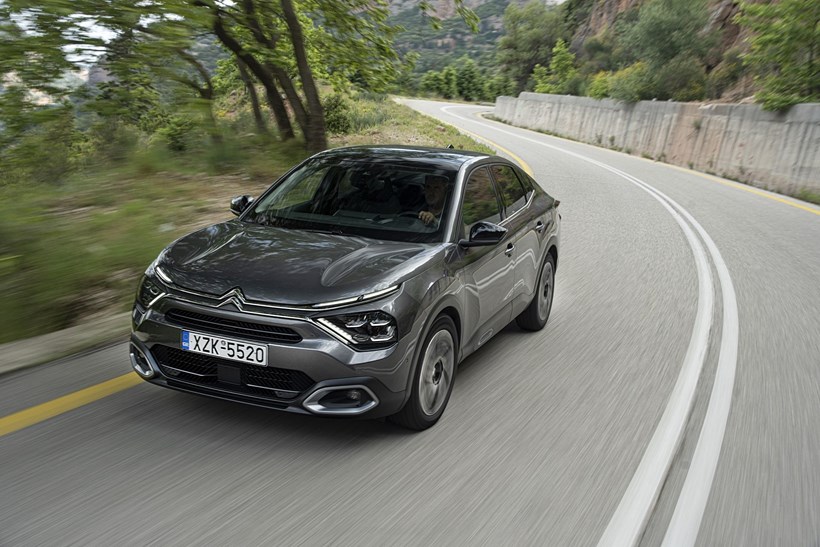 Citroen C4 X 1,2 130 EAT8
