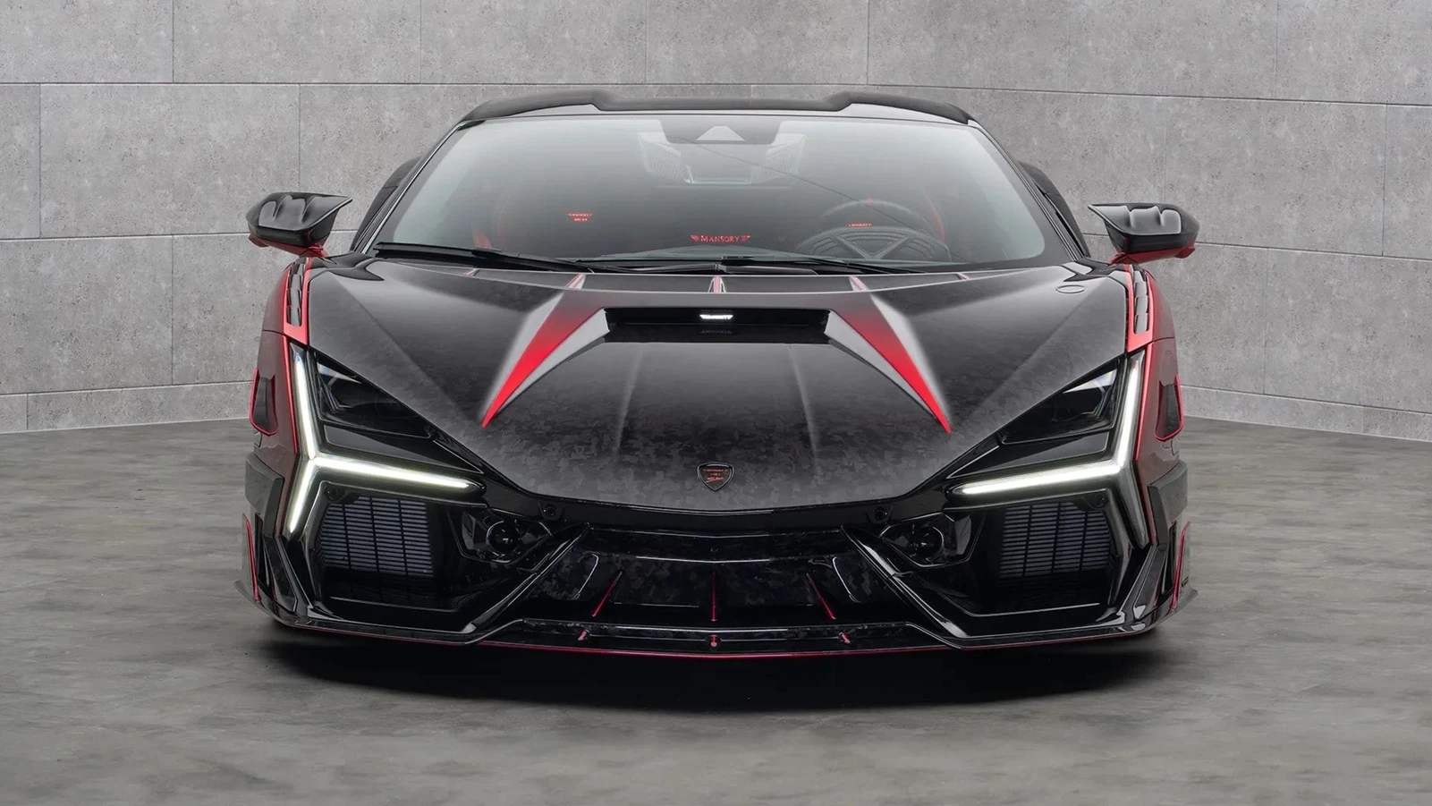 Lamborghini Revuelto Esteban Ocon