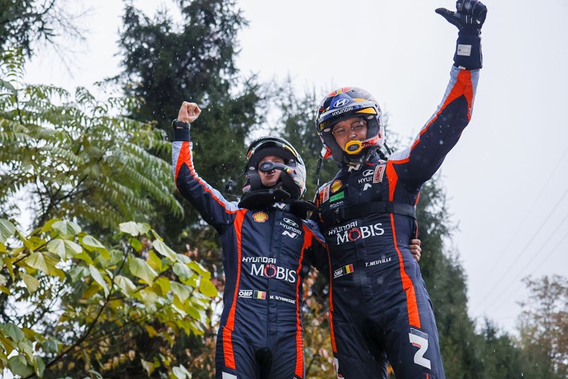 Rally Japan WRC Neuville