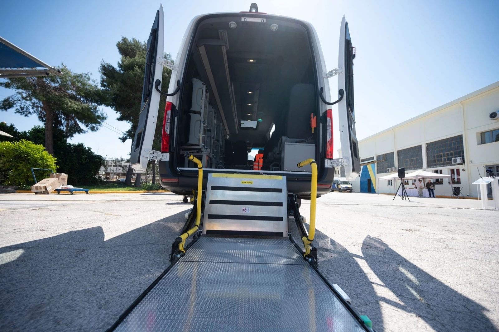 νέα οχήματα ΟΣΥ για μετακίνηση ΑμεΑ