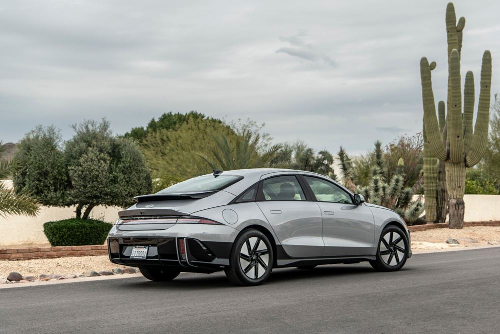 Hyundai Ioniq 6