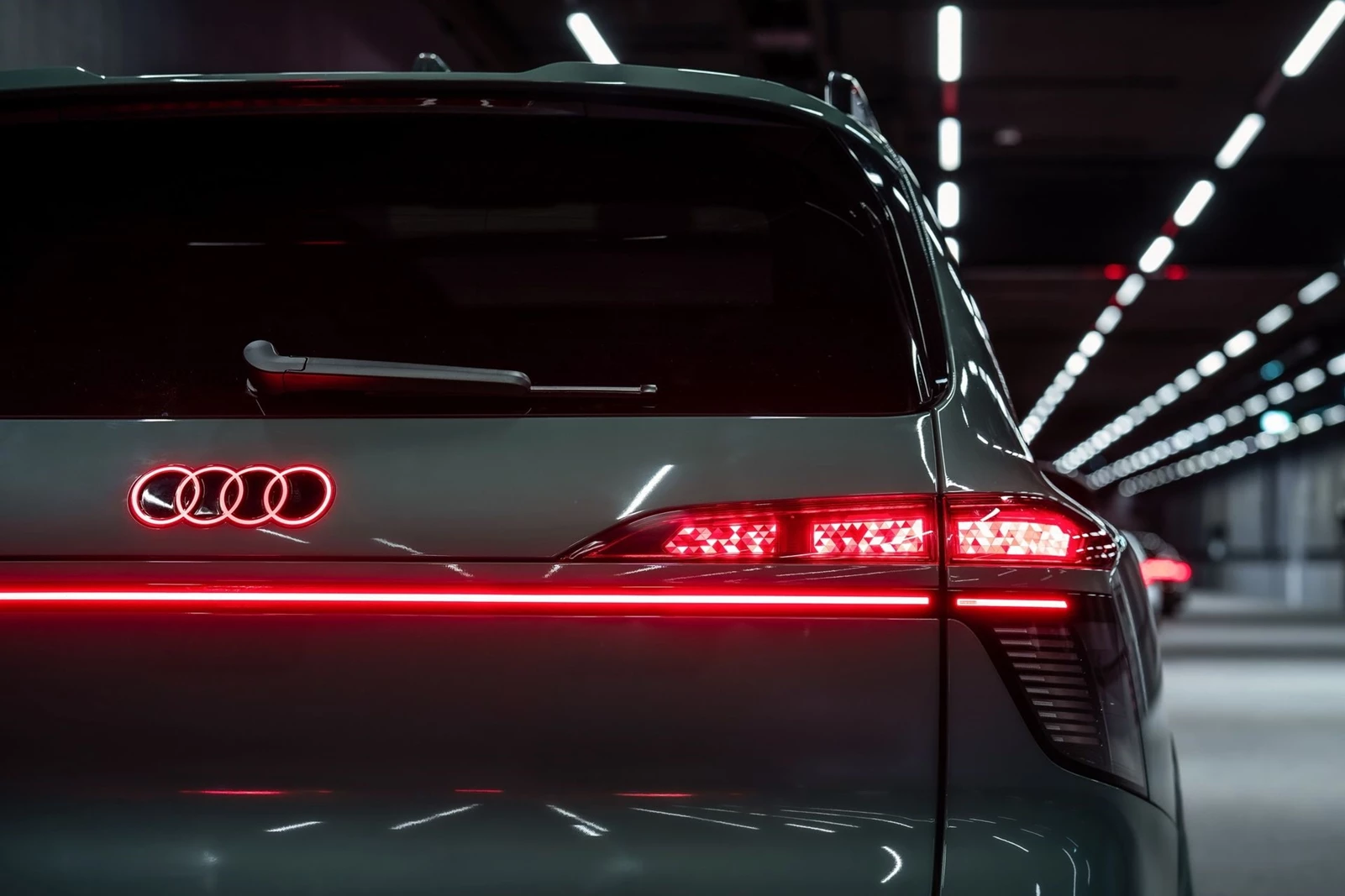 Audi Q9 φώτα OLED