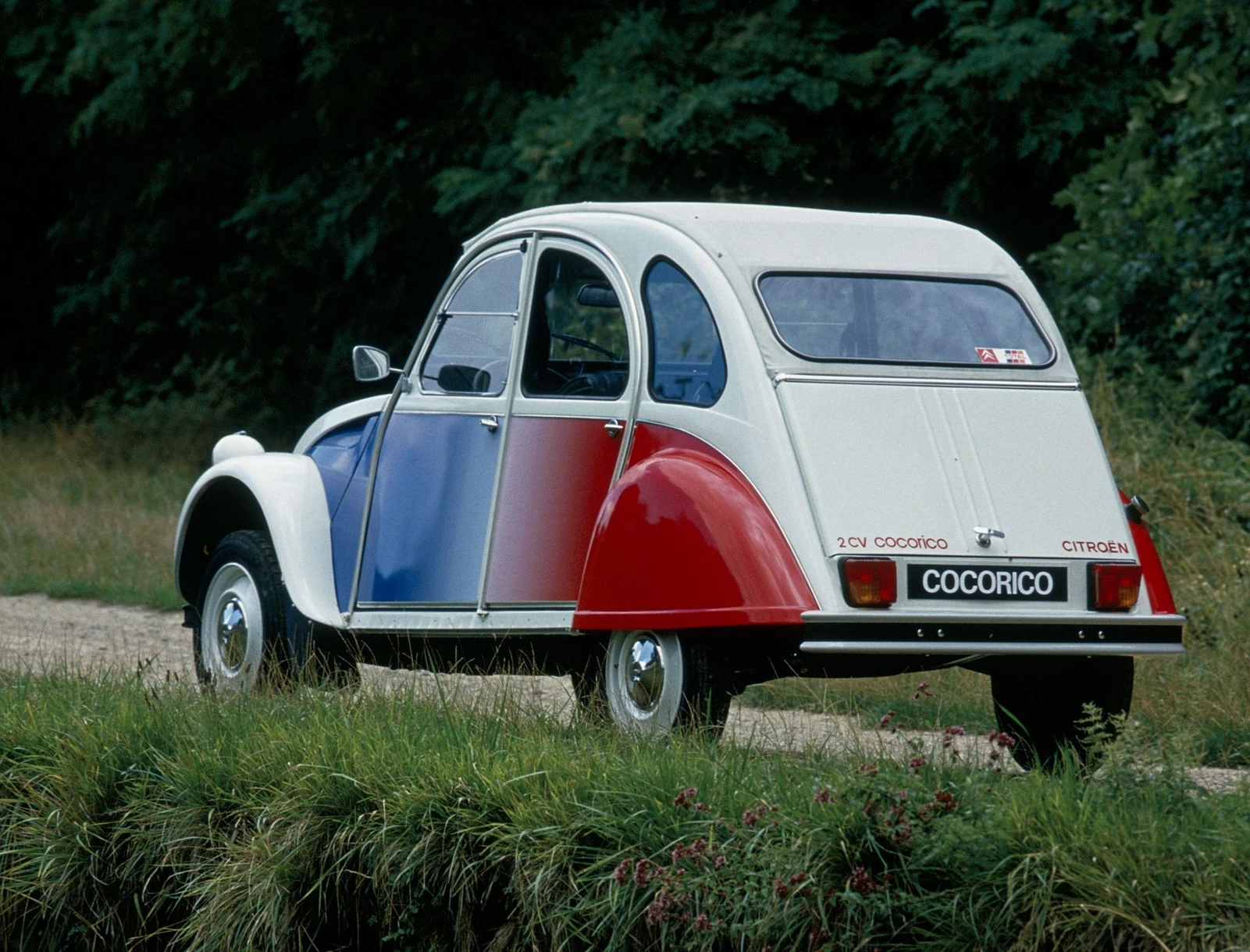 Citroen 2CV Cocorico
