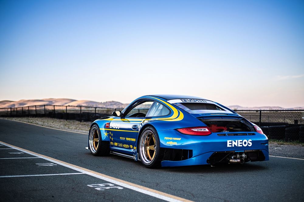 911 GT3 STI