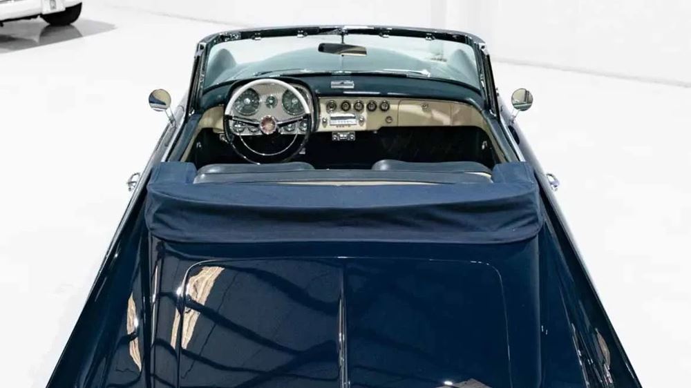 Dual-Ghia Convertible Frank Sinatra