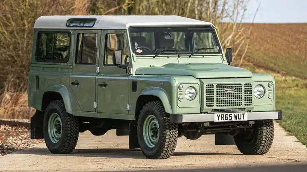 Land Rover Defender 110 Heritage Edition