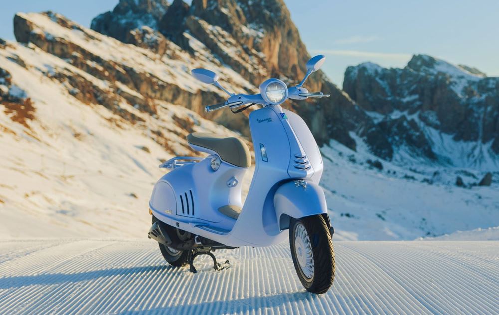 Vespa 946 Snake