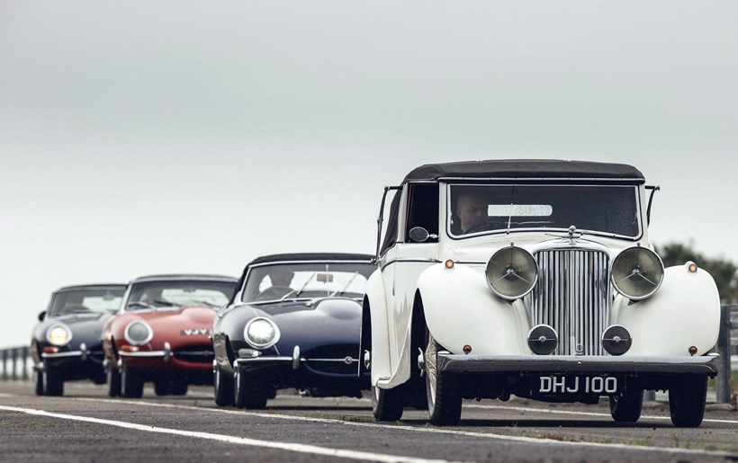 Queen Elizabeth Platinum Jubilee Jaguar LandRover